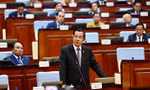 Ông Hun Sen phát biểu trước Quốc hội Campuchia ngày 1/4. (Ảnh: Khmer Times)