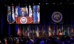 Ông Trump phát biểu tại Detroit ngày 26/8. (Ảnh: Reuters)
