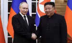 Tổng thống Nga Vladimir Putin và Chủ tịch Triều Tiên Kim Jong Un trong cuộc gặp ngày 19/6. (Ảnh: Reuters)