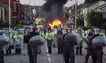 Đợt biểu tình bạo loạn ở Anh nổ ra ngày 30/7. (Ảnh: Getty)