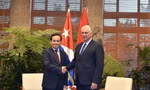 Phó Thủ tướng Trần Lưu Quang hội kiến đồng chí Miguel Diaz-Canel, Bí thư thứ nhất Ban Chấp hành Trung ương Đảng cộng sản Cuba, Chủ tịch nước Cuba. (Ảnh: VGP) 