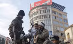 Quân nổi dậy Syria ăn mừng ở Homs ngày 8/12. (Ảnh: Reuters)
