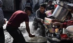 Liên Hợp quốc cho biết người dân Dải Gaza đang đối mặt với nạn đói. (Ảnh: AA)