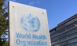 Biển hiệu của Tổ chức Y tế thế giới (WHO) bên ngoài trụ sở tại Thuỵ Sĩ. (Ảnh: Reuters)