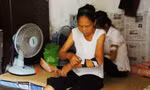 ‘Xóm chạy thận’ Hà Nội vật vã dưới nắng nóng, oi bức