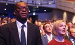 Thủ tướng Anh Liz Truss (phải) và Bộ trưởng Tài chính Kwasi Kwarteng. (Ảnh: Reuters)
