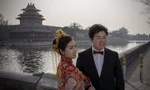 Nhiều cặp đôi trẻ Trung Quốc chọn lối sống không có con. (Ảnh: Getty)