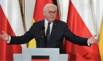 Tổng thống Đức Frank-Walter Steinmeier phát biểu trong cuộc họp báo chung với Tổng thống Ba Lan Andrzej Duda tại Warsaw ngày 12/4. (Ảnh: AP)