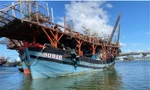 Tàu cá của ngư dân Quảng Ngãi bị tàu của nước ngoài uy hiếp và cướp tài sản