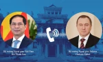 Bộ trưởng Ngoại giao Bùi Thanh Sơn và người đồng cấp Belarus Vladimir Makei. (Ảnh: Mofa) 