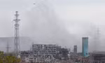 Khu vực nhà máy thép Azovstal ở thành phố cảng Mariupol của Ukraine ngày 13/5. (Ảnh: Reuters)