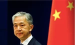Phát ngôn viên Bộ Ngoại giao Trung Quốc Uông Văn Bân. (Ảnh: Reuters)