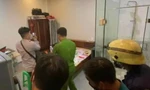 Nam thanh niên rút dao đâm chết cô gái trong khách sạn ở TPHCM