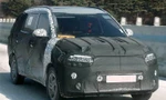 Kia đang thử nghiệm phiên bản 7 chỗ của Seltos?