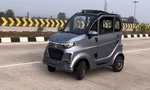 Mẫu ô tô điện 3 chỗ có giá rẻ hơn xe máy
