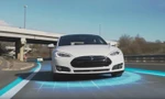 Tesla bị tụt lại trong cuộc đua xe tự lái