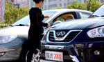 Vén màn chiêu trò ‘thổi phồng’ doanh số của ngành ô tô Trung Quốc