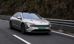 Công nghệ pin mới giúp xe điện chạy được 2.000 km/lần sạc