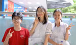 Thí sinh dự thi môn Ngữ văn sáng nay. Ảnh: Trọng Tài