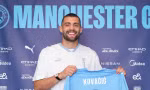 Nhà vô địch Champions League Man City đón tân binh đầu tiên
