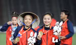 Đội tuyển nữ Việt Nam lập kỷ lục 4 lần liên tiếp đoạt HCV SEA Games (ảnh Hữu Phạm)