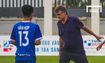 HLV Philippe Troussier ảnh: GOAL
