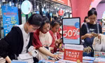 Bạn trẻ TP. HCM hào hứng tham gia Hội sách dịp Hè