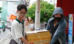 Nghĩa tình của bạn trẻ và người dân TP. HCM gửi ra miền Bắc thân thương 