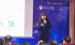 Sinh viên nắm bắt xu thế ứng dụng AI trong lĩnh vực giáo dục, y tế