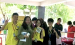 Tân sinh viên hứng khởi bước vào môi trường mới