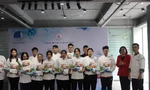  Trao giấy chứng nhận nghề Bếp cho 40 thanh niên có hoàn cảnh khó khăn
