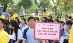 ĐHQG TP. HCM tặng vé xe cho 182 sinh viên về quê đón Tết