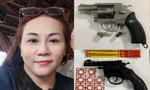 Người vợ trốn nã bị bắt cùng chồng với hai khẩu súng đã gây ra vụ bắn người