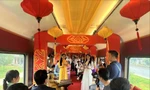Việc đưa vào khai thác các chuyến tàu mang đậm tính văn hóa, trải nghiệm đã giúp đường sắt thu hút lượng lớn hành khách