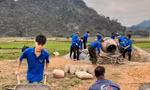 Chuyện xóa nhà tạm ở vùng cao - Bài 4: Áo xanh nhập cuộc