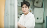 Rating “When The Stars Gossip” lao dốc, Lee Min Ho không cứu nổi kịch bản tệ