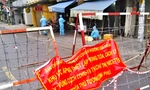 Hình ảnh người TPHCM tiếp tục dựng 'pháo đài' chống dịch thêm 2 tuần