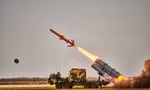 Ukraine lên kế hoạch sản xuất hơn 33.000 tên lửa và máy bay không người lái tầm xa