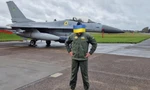 Quan chức Ukraine tiết lộ bức ảnh đầu tiên về chiến đấu cơ F-16