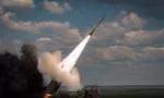 Ukraine tập kích sở chỉ huy Nga bằng tên lửa HIMARS