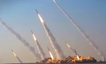 Ukraine rung chuyển bởi 741 máy bay không người lái và tên lửa