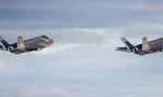 Hai chiến đấu cơ tàng hình F-35 xuất kích bảo vệ không phận Ba Lan