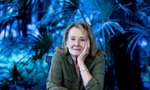 Annie Ernaux trở thành nhà văn Pháp tiếp theo nhận giải Nobel sau Modiano
