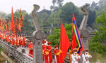 Nghi thức tế lễ trong lễ giỗ Đức Quốc Tổ Lạc Long Quân. (Ảnh: Trung Kiên/TTXVN)