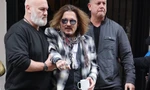Johnny Depp chi tiền tỷ tổ chức tiệc mừng chiến thắng trước vợ cũ