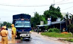 Xe tải tông hai bà cháu tử vong trên Quốc lộ 25