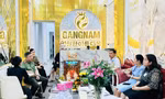 Tin mới vụ cơ sở thẩm mỹ không phép còn căng da mặt cho khách gần phòng bếp
