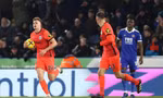 Ferguson đóng vai siêu dự bị, Brighton lấy lại 1 điểm từ Leicester