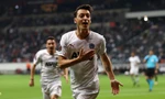 Mesut Ozil chính thức treo giày