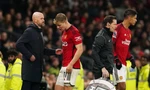 MU chịu tổn thất lớn: Hojlund chấn thương, Ten Hag bị phạt